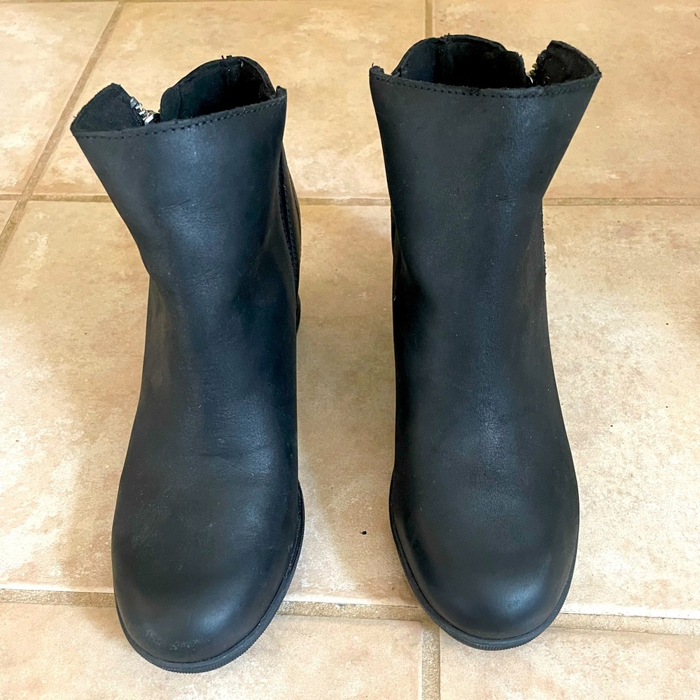 Women’s Sorel Waterproof Black boots